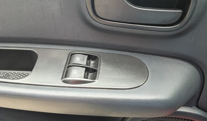 Fiat MOBI LIKE 2019 completo