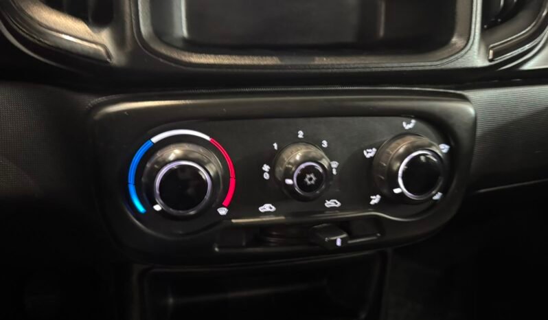 Fiat MOBI LIKE 2026 completo