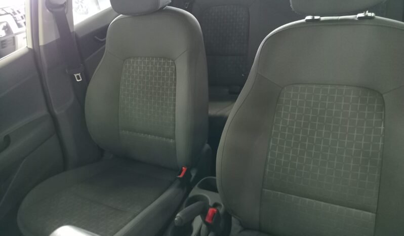 Hyundai HB20S Comfort Plus 2025 completo
