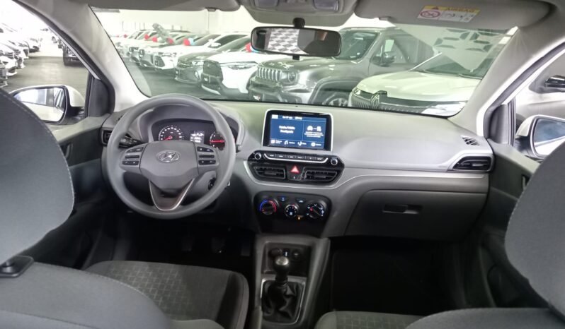 Hyundai HB20S Comfort Plus 2025 completo