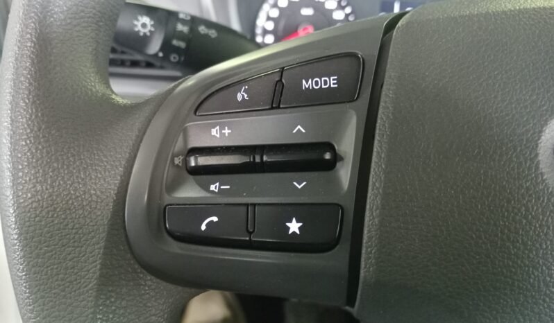Hyundai HB20S Comfort Plus 2025 completo