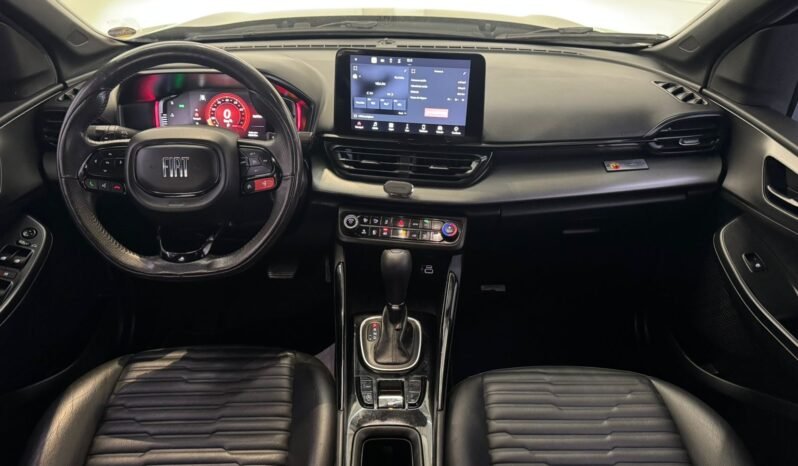 Fiat Fastback Limited 2023 completo