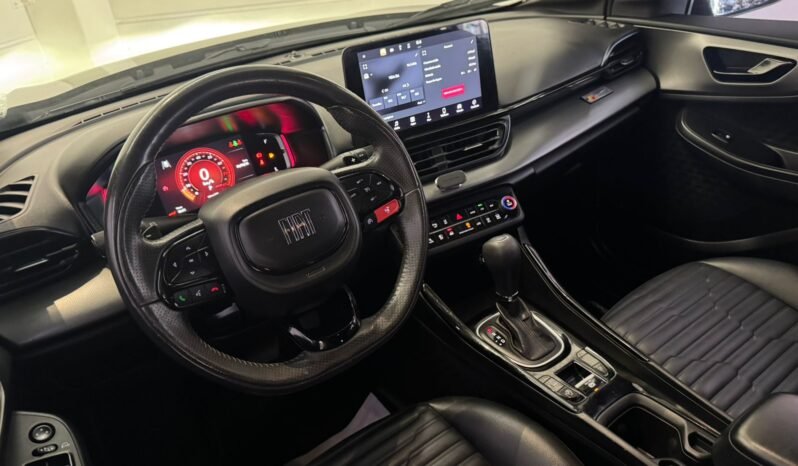 Fiat Fastback Limited 2023 completo