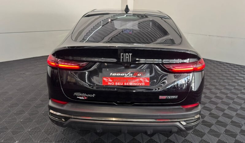 Fiat Fastback Limited 2023 completo