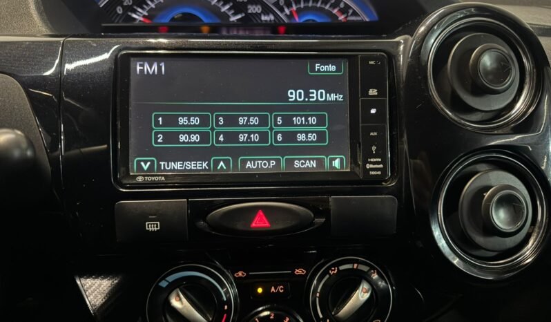 Toyota ETIOS CROSS 2016 completo