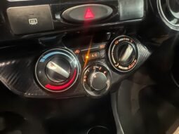 Toyota ETIOS CROSS 2016 completo