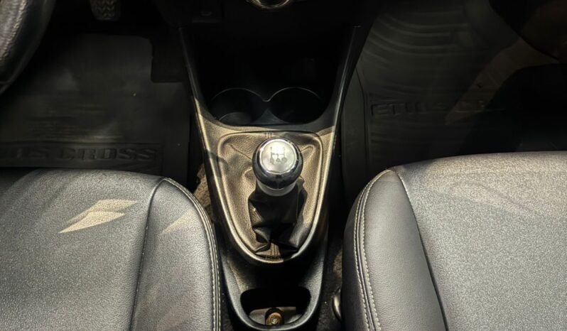 Toyota ETIOS CROSS 2016 completo