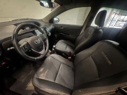 Toyota ETIOS CROSS 2016 completo