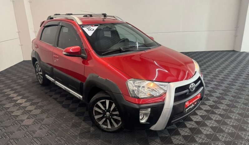 Toyota ETIOS CROSS 2016 completo
