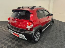Toyota ETIOS CROSS 2016 completo