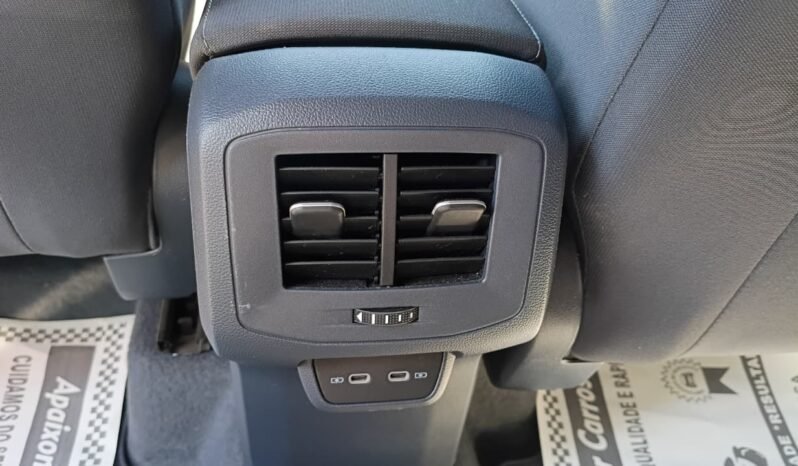 VolksWagen T-Cross Comfor. 200 TSI 2023 completo