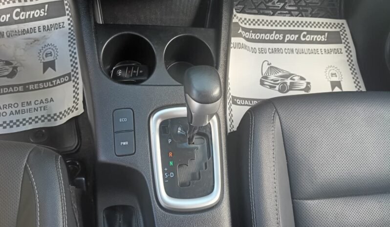 Toyota Hilux CD SRX Plus 2024 completo