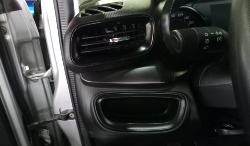 Fiat CRONOS DRIVE 2025 completo