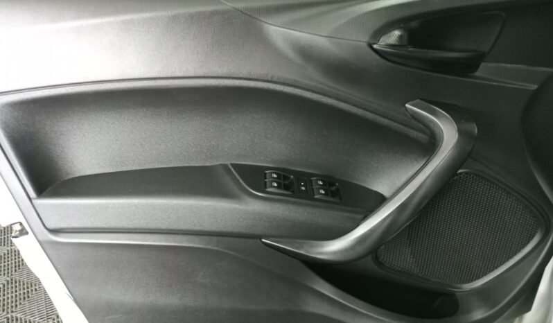 Fiat CRONOS DRIVE 2025 completo