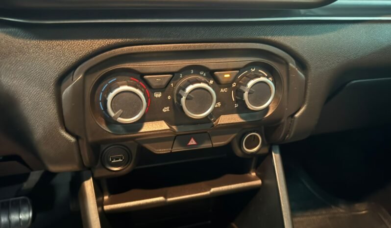 Citroën BASALT Feel 2025 completo