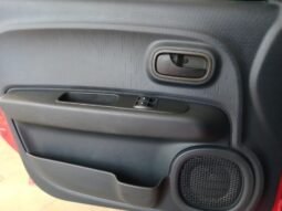Fiat Mobi Trekking 2022 completo