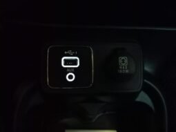 Fiat Mobi Trekking 2022 completo