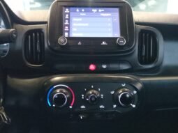 Fiat Mobi Trekking 2022 completo