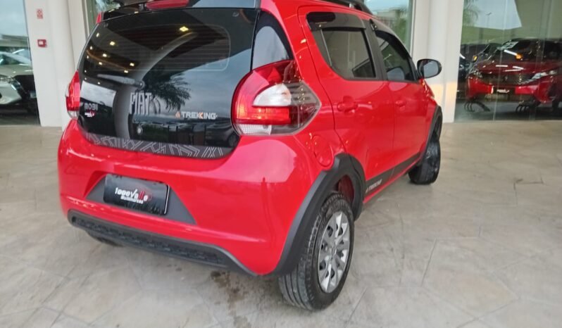 Fiat Mobi Trekking 2022 completo