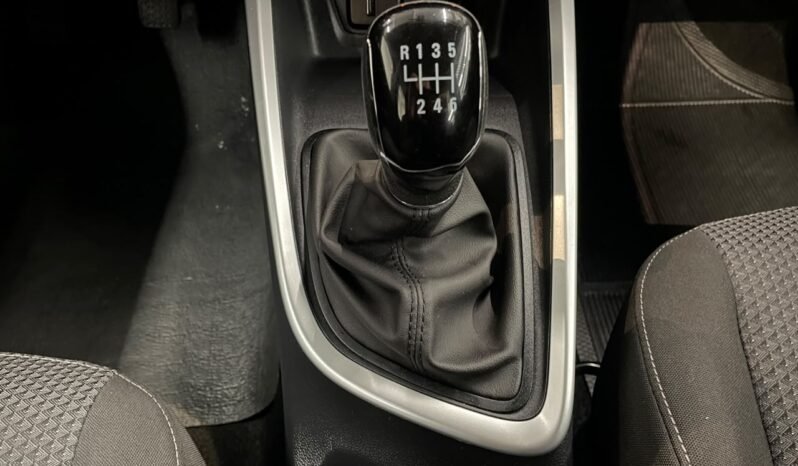 Chevrolet ONIX SEDAN Plus LT 2025 completo