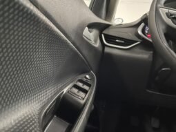 Chevrolet ONIX SEDAN Plus LT 2025 completo