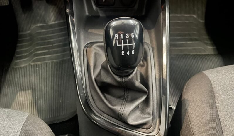 Chevrolet ONIX HATCH 2025 completo