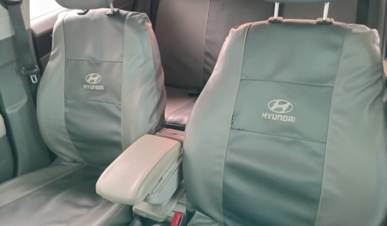 Hyundai HB20S Evolution 2021 completo