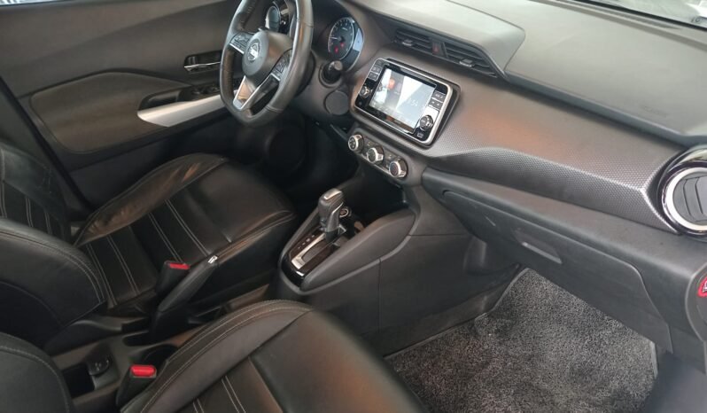 Nissan KICKS SV 2020 completo
