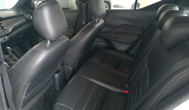 Nissan KICKS SV 2020 completo