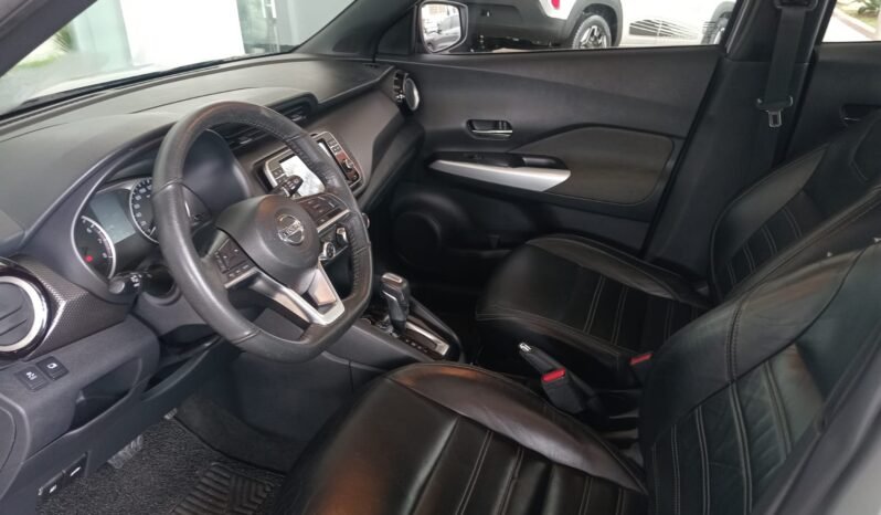 Nissan KICKS SV 2020 completo