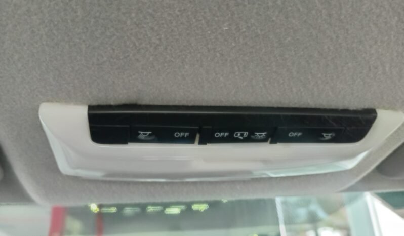 Nissan KICKS SV 2020 completo
