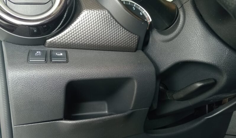 Nissan KICKS SV 2020 completo