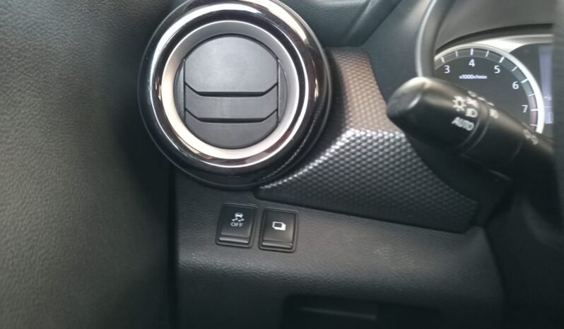 Nissan KICKS SV 2020 completo