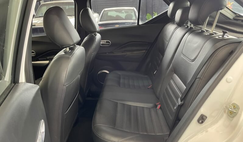 Nissan KICKS SV 2019 completo