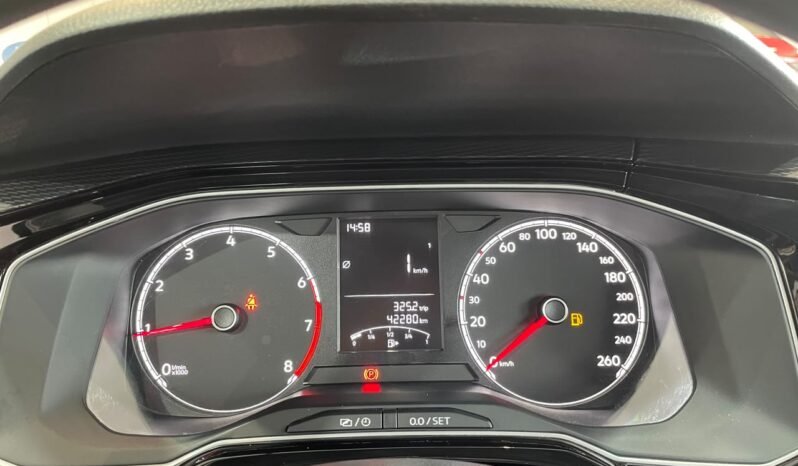 VolksWagen Polo Track 2026 completo