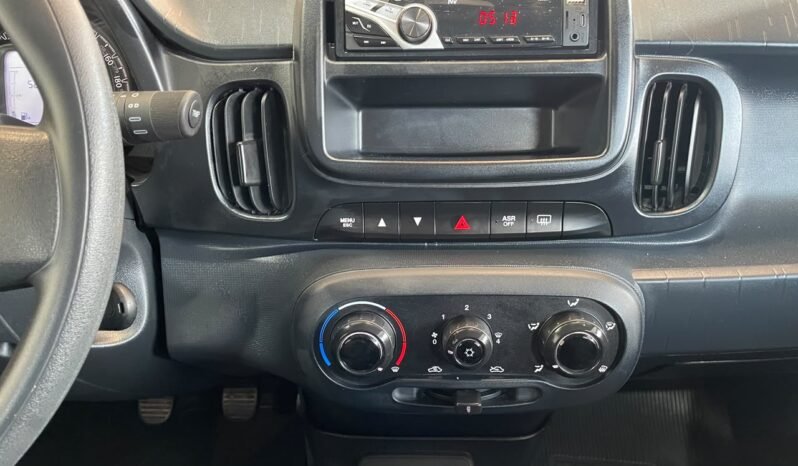 Fiat MOBI LIKE 2025 completo