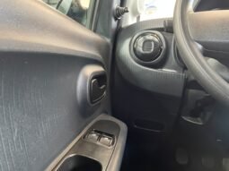 Fiat MOBI LIKE 2025 completo