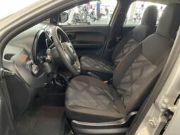 Fiat MOBI LIKE 2025 completo