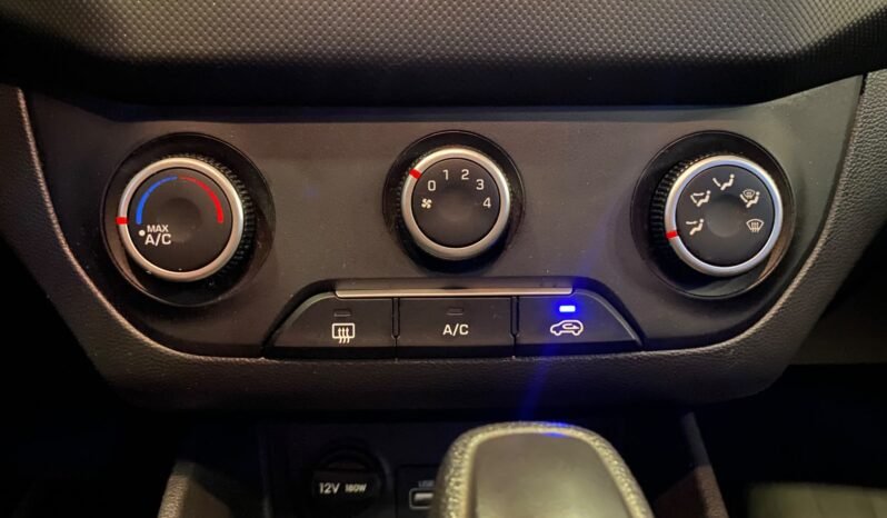 Hyundai Creta Action 2022 completo