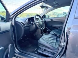 Hyundai HB20S Comfort  2018 completo